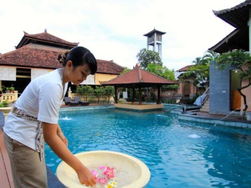 Bakung Beach Resort Kuta Lombok Exterior foto